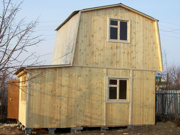 Двухэтажный дачный домик 4х4м “Ольха-1” с мансардой
